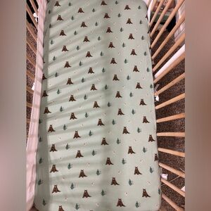 Kyte Baby Trail crib sheet